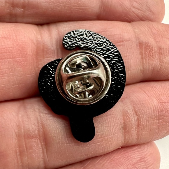 Gelato Canna Co Collectable Pin - Picture 3 of 3